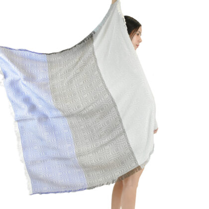 ผ้าพันคอ Tribal Honeycomb Blue Grey